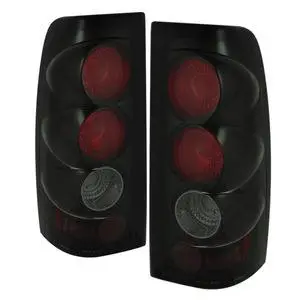 Spyder Euro Style Tail Lights - Black Smoke 2003-2007 Lb7/Lly/Lbz 1