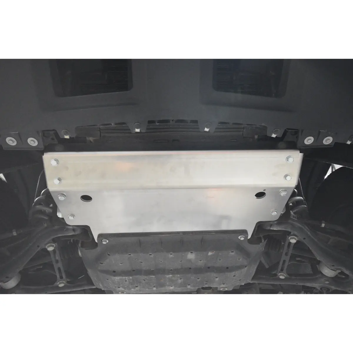 Pinnacle Off Road Intercooler Skid Plate, 2020-2024 Lm2/Lz0 2