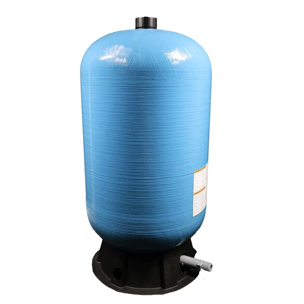 Romate Tank 20Gal Composite With Bladder 16" X 32" Inlet/Outlet 1" Male Npt Open Box 1