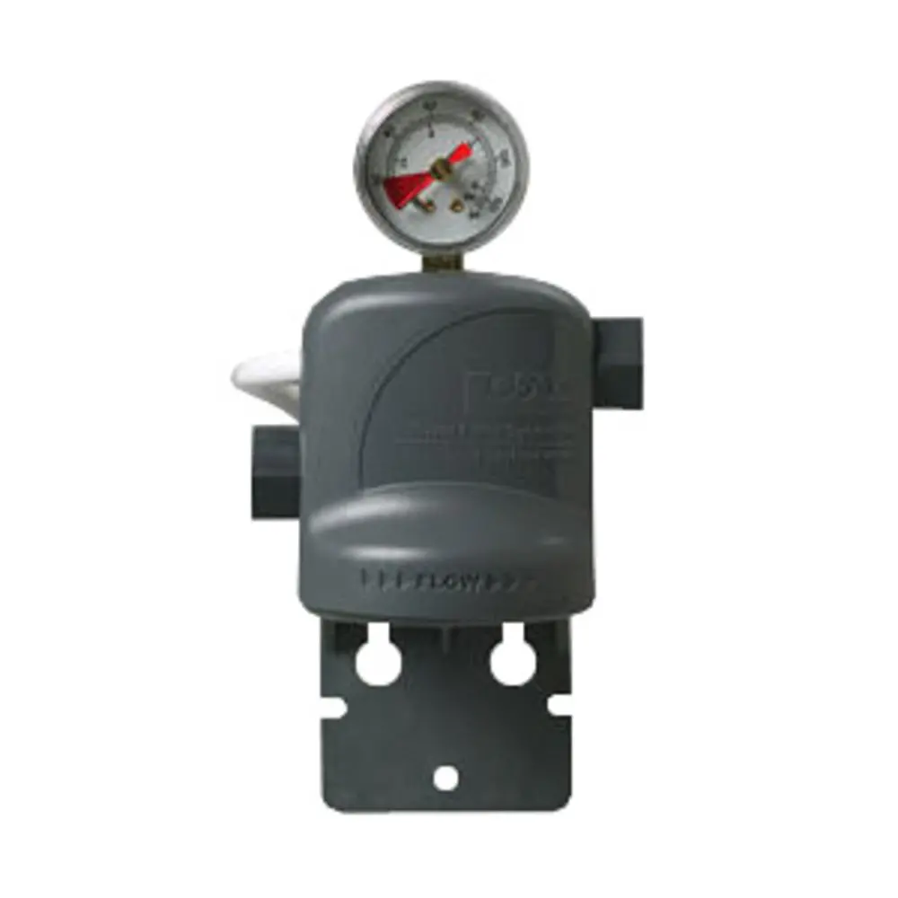 3M Water Filtration 3/8" Fnpt, Valve-In-Head, With Shroud And Gauge 1