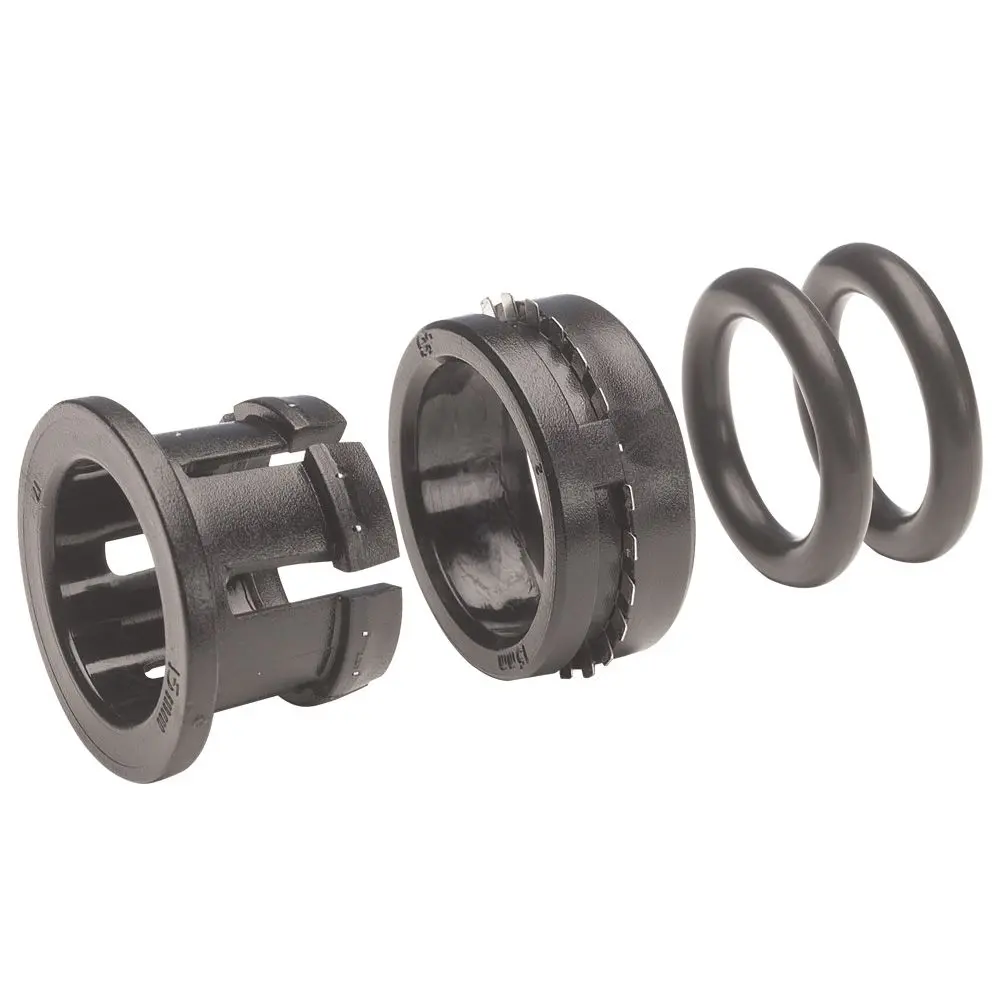 John Guest Plastic Half Cartridge - 8Mm Black Double Nitrile O-Ring 1